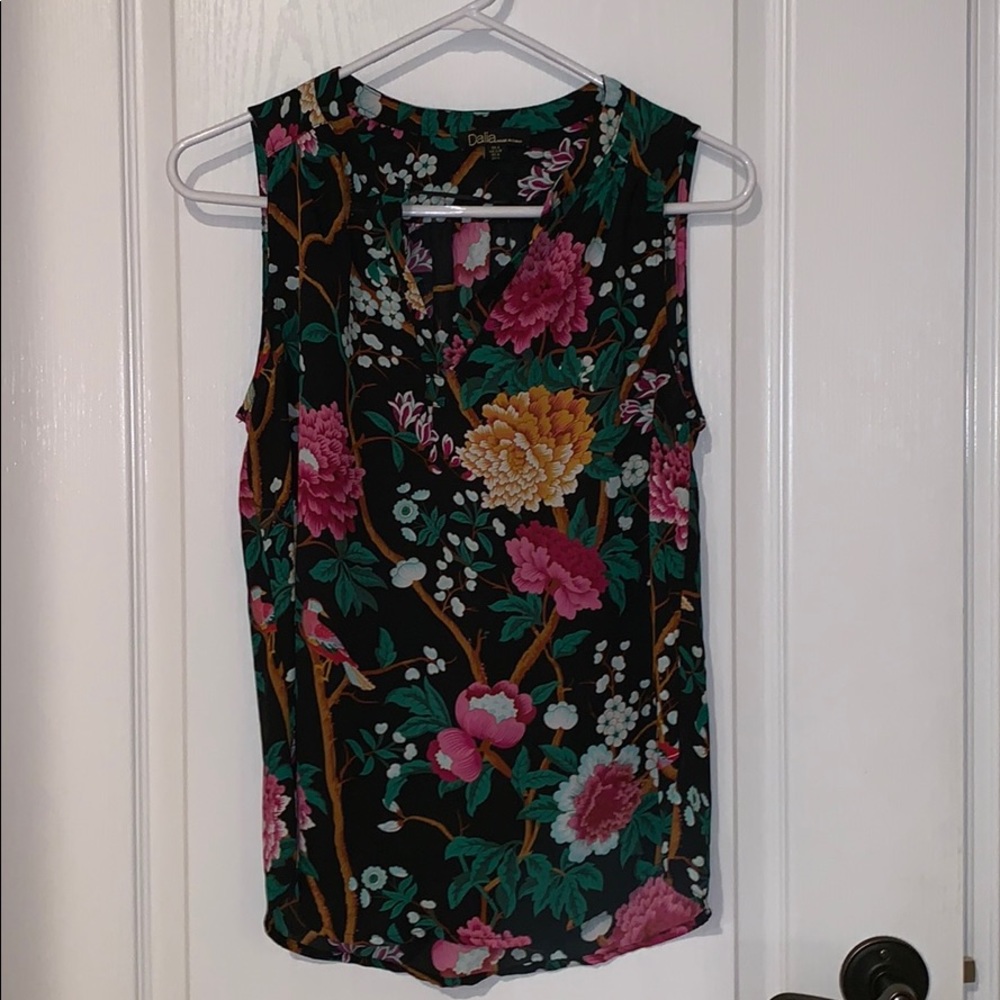 Women’s small shirt